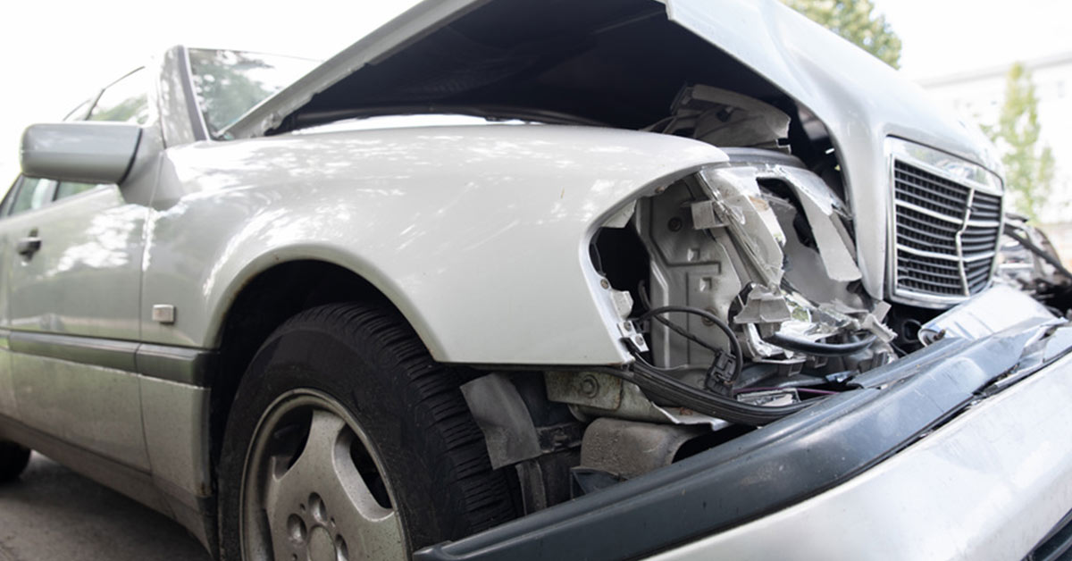 Totalschaden Wann Sie Ihr Auto noch reparieren lassen dürfen Totalschaden Wann Sie Ihr Auto noch reparieren lassen dürfen